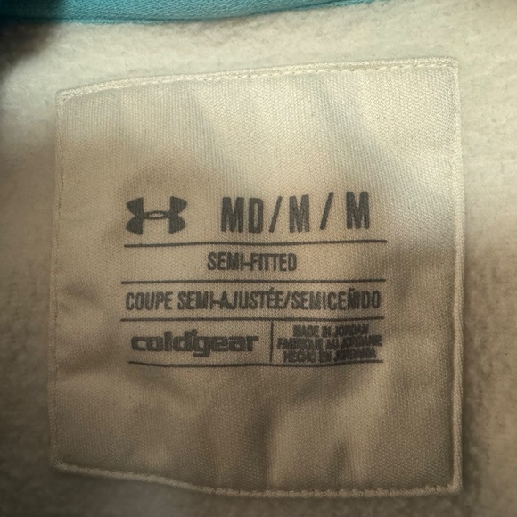 UA Hoodie - Picture 5 of 6